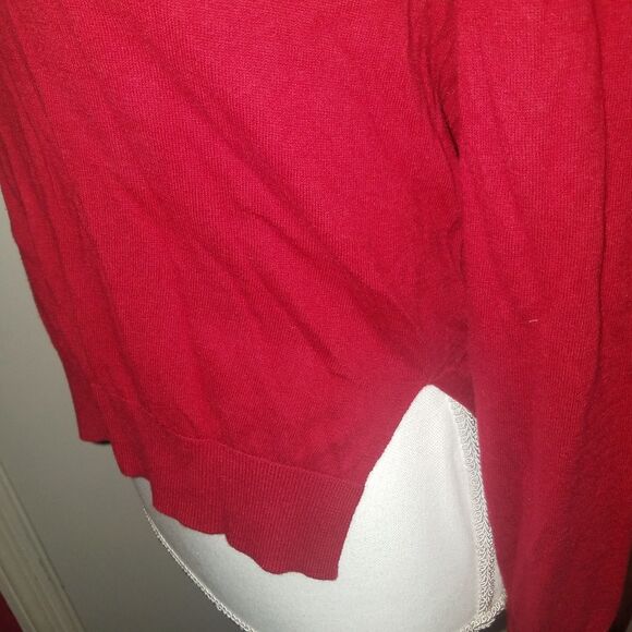 Small red theory sweater - Picture 3 of 5